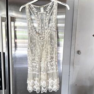 Lace tank to go over top - long and flowy!